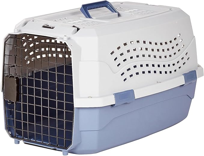 AmazonBasics brand cat carrier