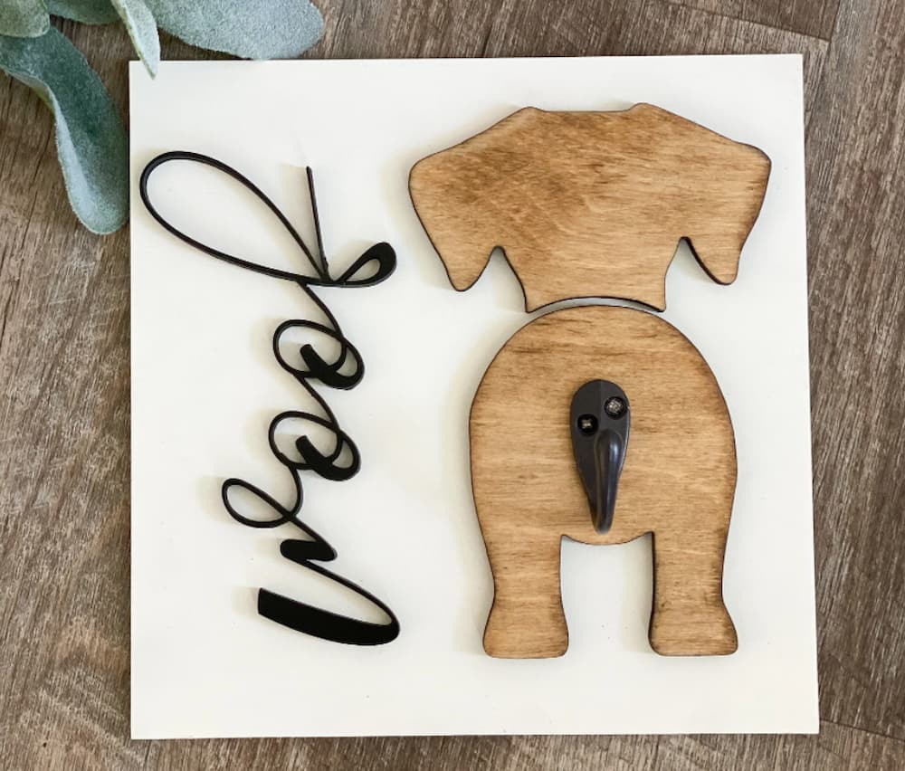 The Monogram Farmhouse Dog Butt Leash Holder